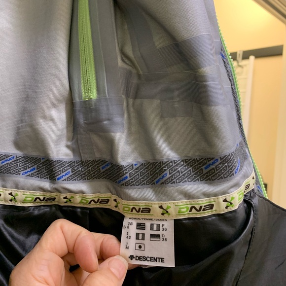 DNA shell - Picture 2 of 5